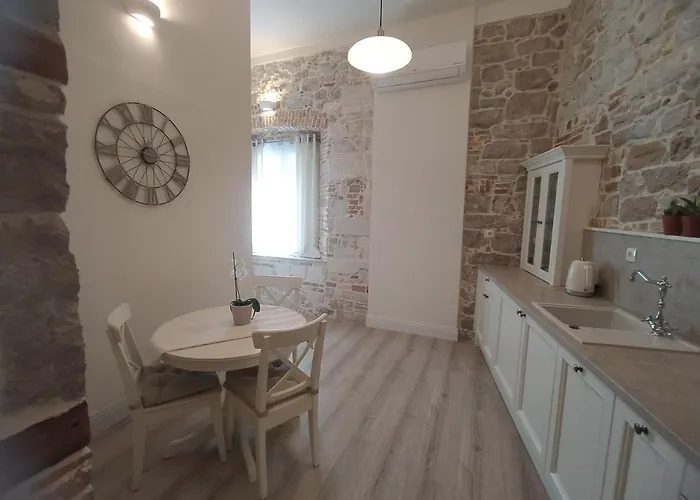 Апартаменты With Wifi - 21515 *